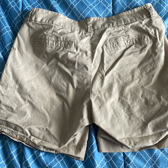 Old Navy chinos. - Picture 3 of 3